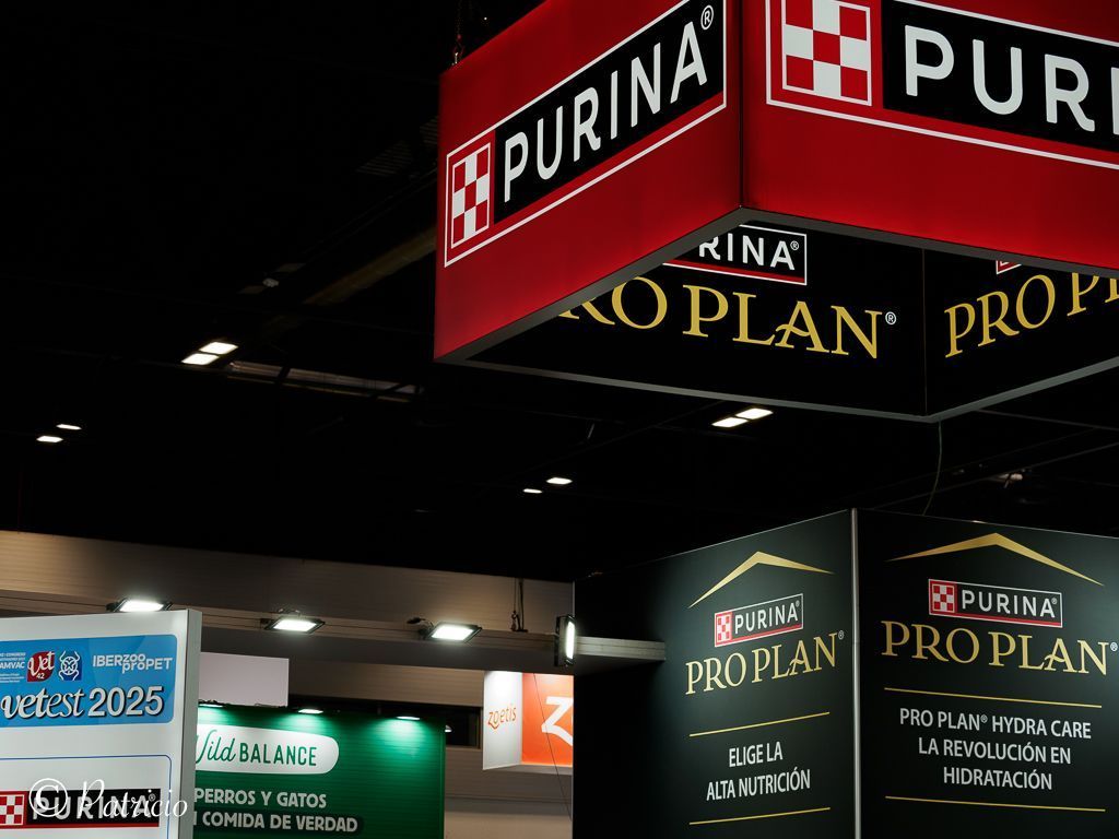 Carteles purina